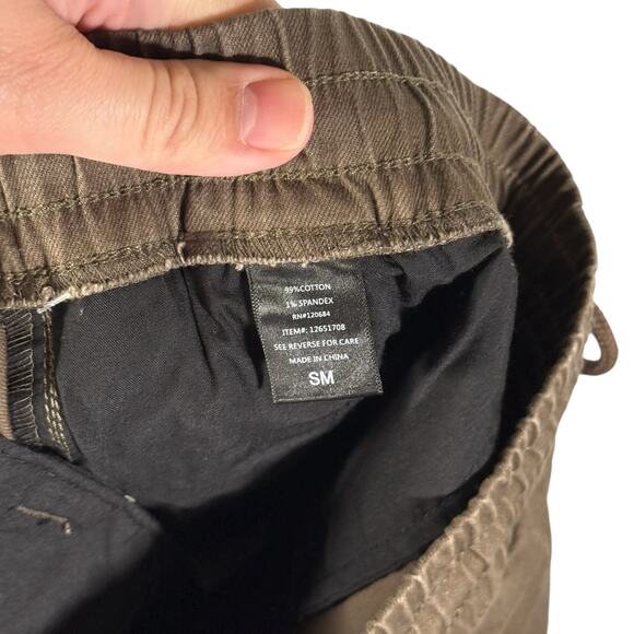 Hot Topic NWT Men's Small HT Denim Brown Jogger Shorts Drawstring Raw Hem - Picture 6 of 11